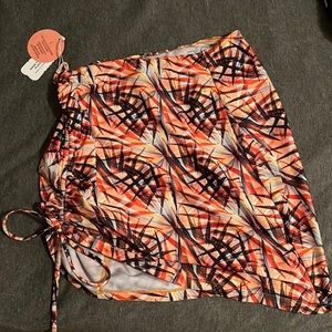 SEVENSEAS SWIMSUIT NEVER WORN SIZE L!